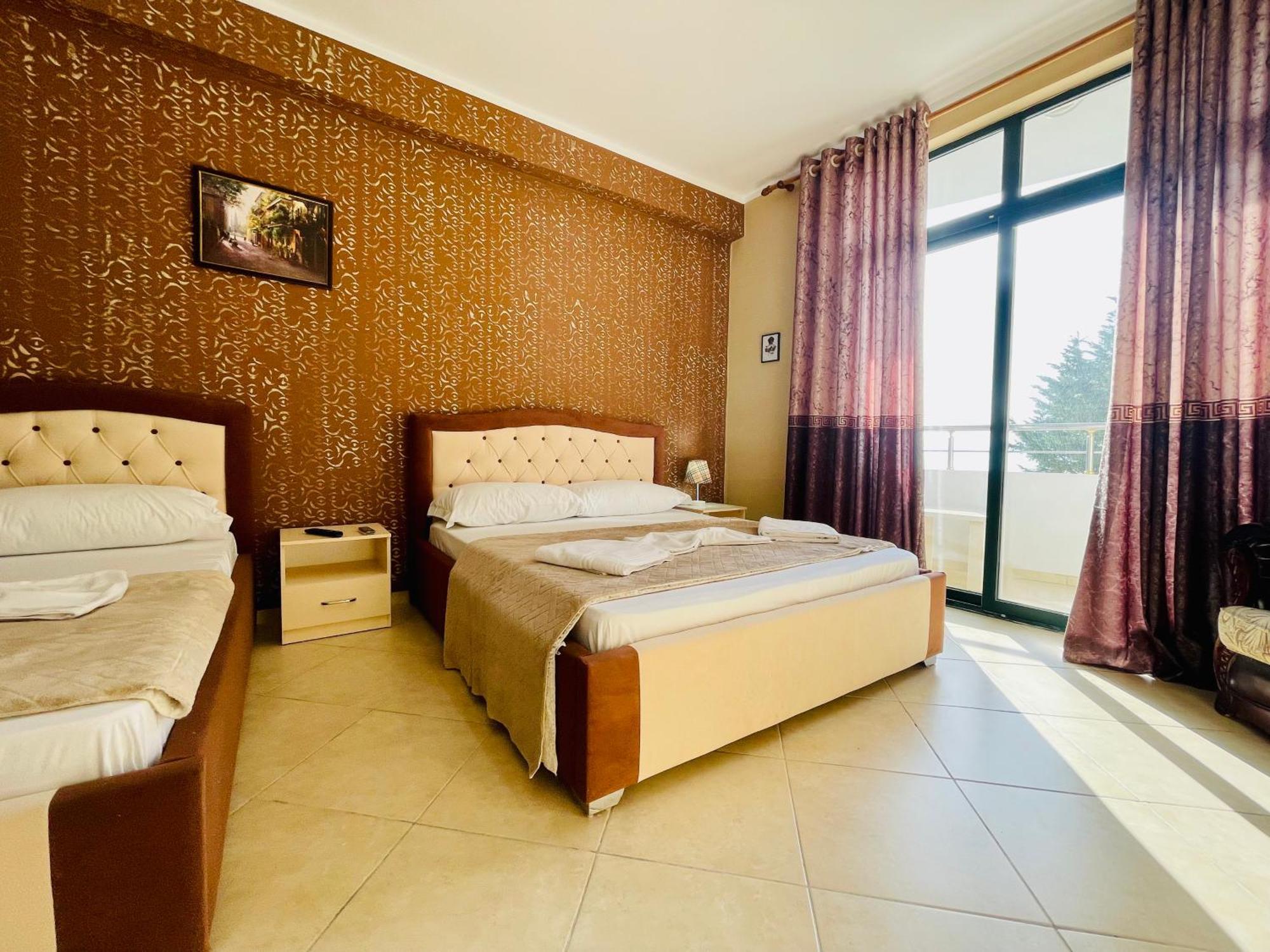 Vlorë Vila3 Hotel מראה חיצוני תמונה